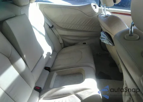 2008 Mercedes-Benz Clk 350 from USA, damaged, VIN WDBTJ56H68F237281